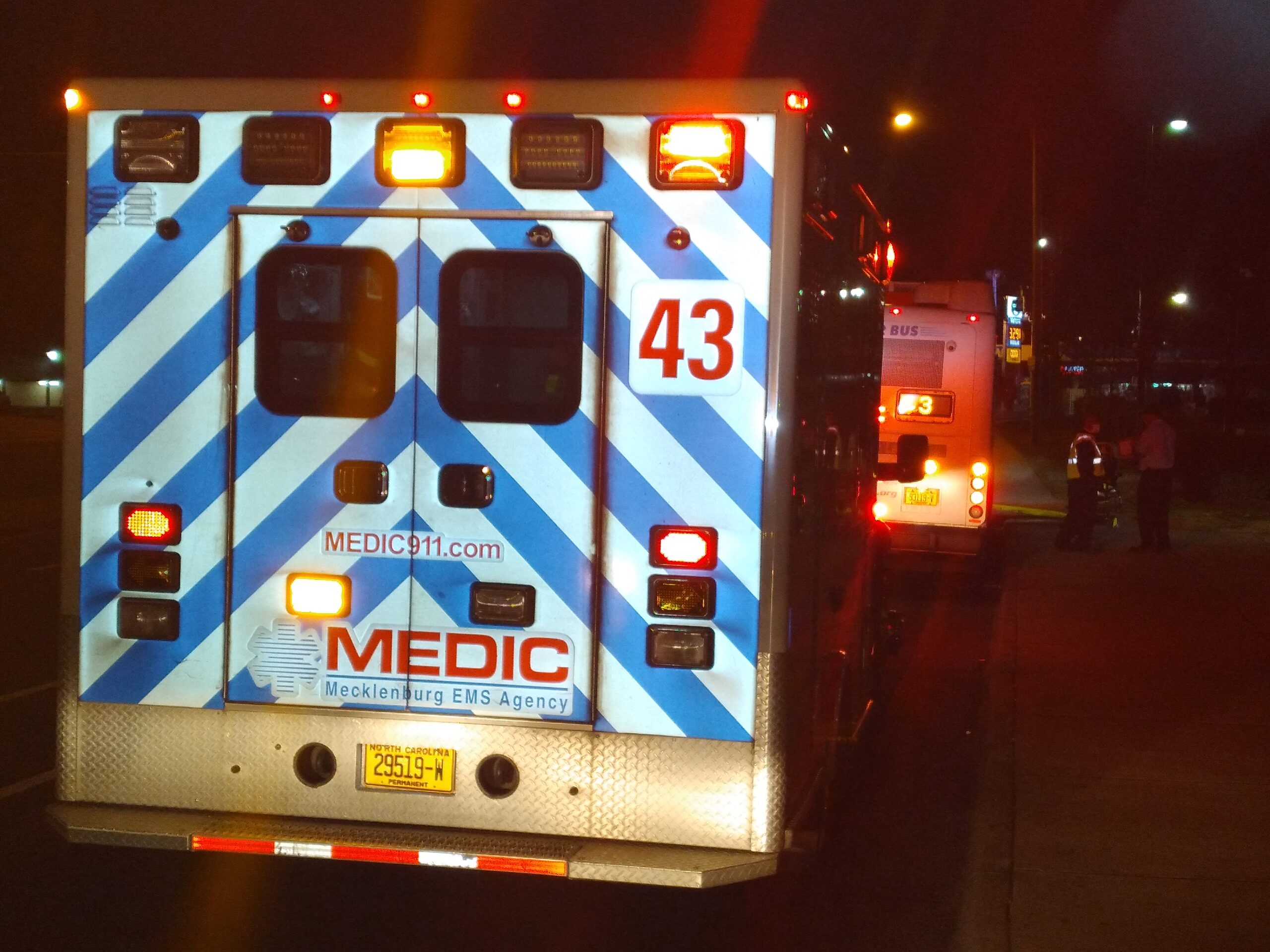 TEENAGER KILLED IN UPTOWN CHARLOTTE, HIT BY BUS