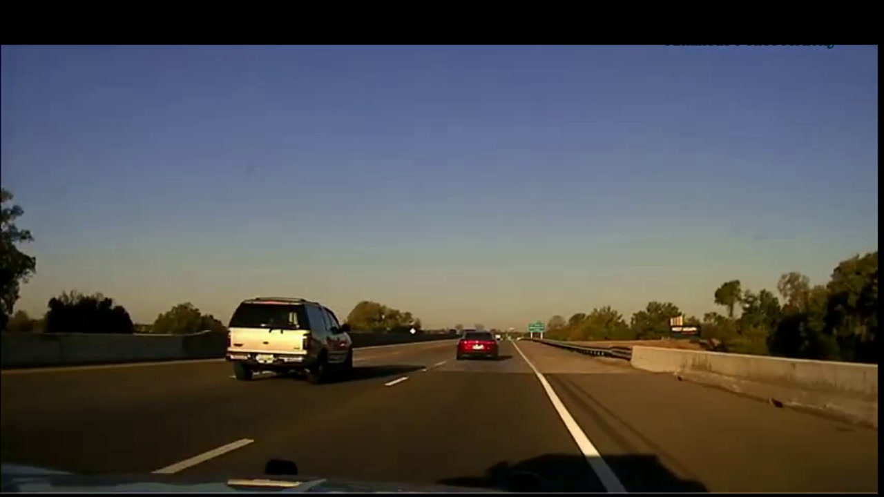 VIDEO: RECKLESS CAMARO ESCAPES FROM STATE TROOPER