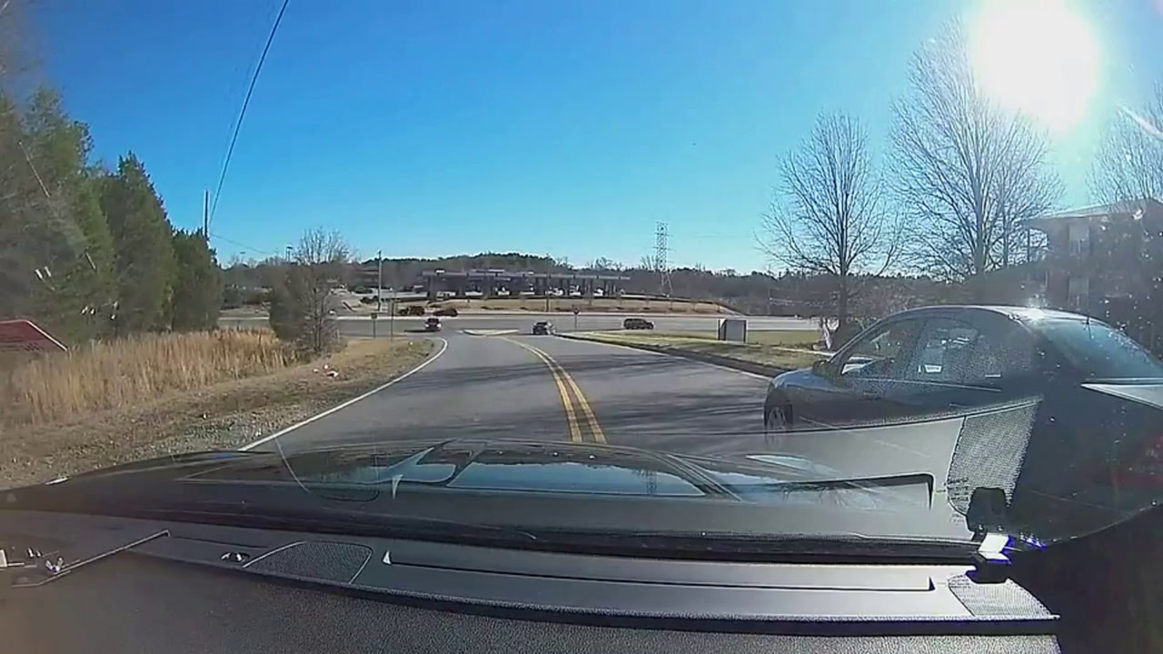 VIDEO: CHARLOTTE SHERIFF’S DEPUTY SHOT DURING TRAFFIC STOP