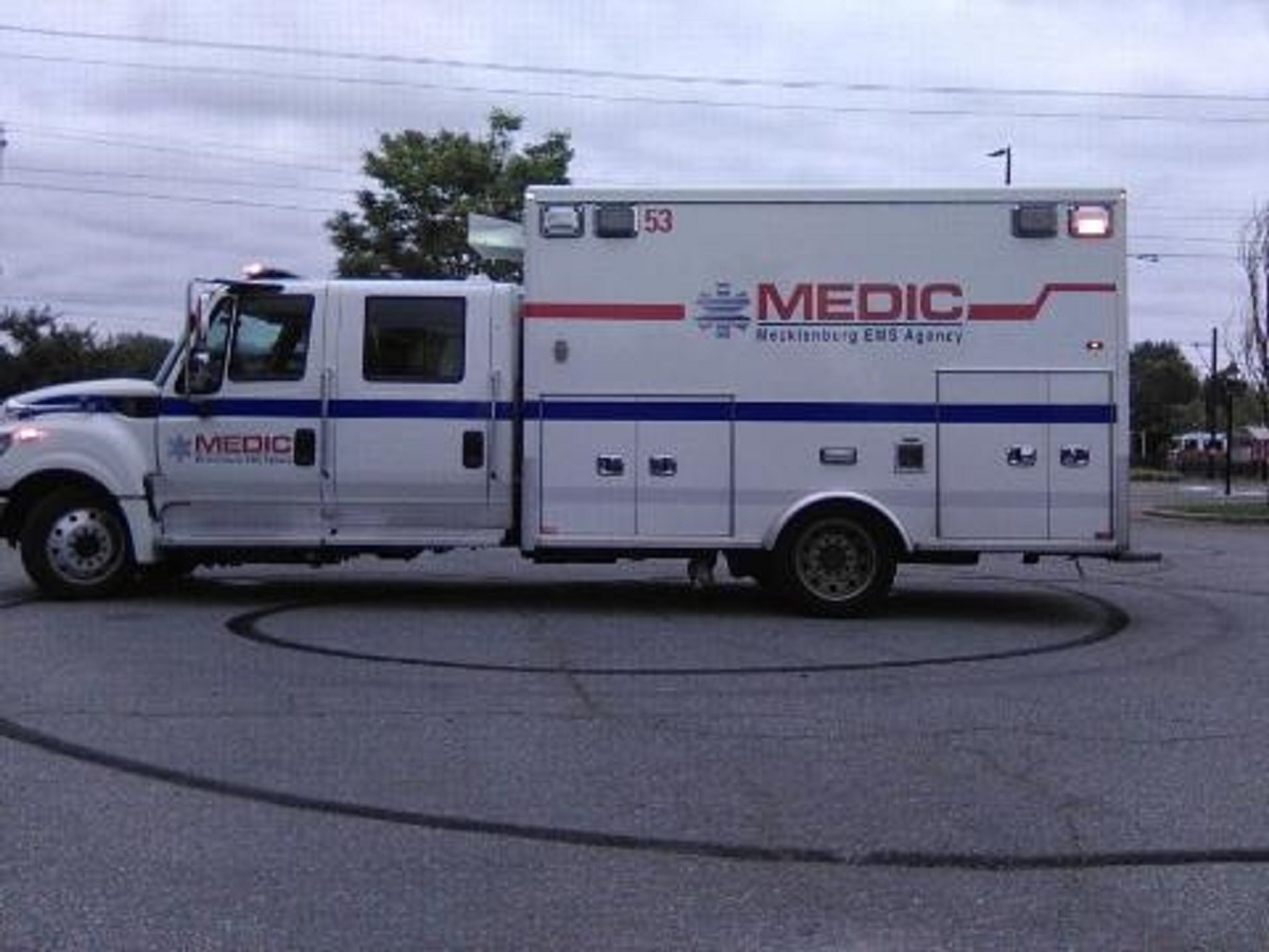 ONE MURDERED AT GAS STATION, 2 KILLED IN ONE DAY