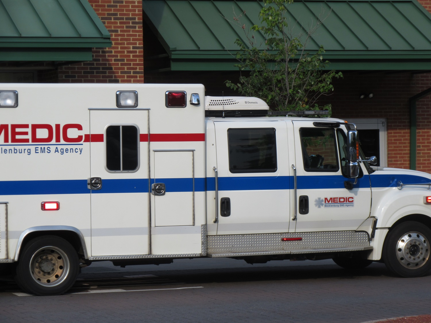 MALLARD CREEK HIGH ON LOCK-DOWN DUE TO LARGE FIGHTS