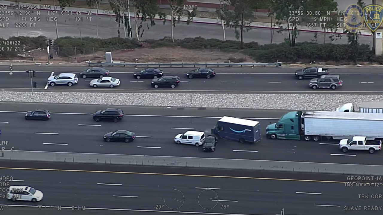 VIDEO: AMAZON TRUCK IN HIGH SPEED CHASE, TRUCK STOLEN