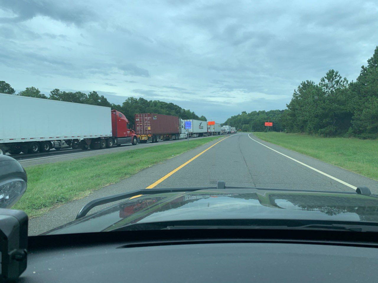 ONE KILLED ON INTERSTATE 485, SEVERAL HURT, HIGHWAY SHUTDOWN