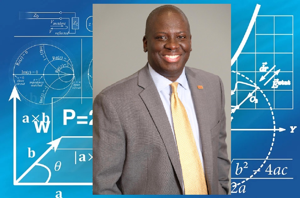 CMS SUPERINTENDENT FACES BEING FIRED, SCHOOL BOARD HOLDING EMERGENCY MEETING