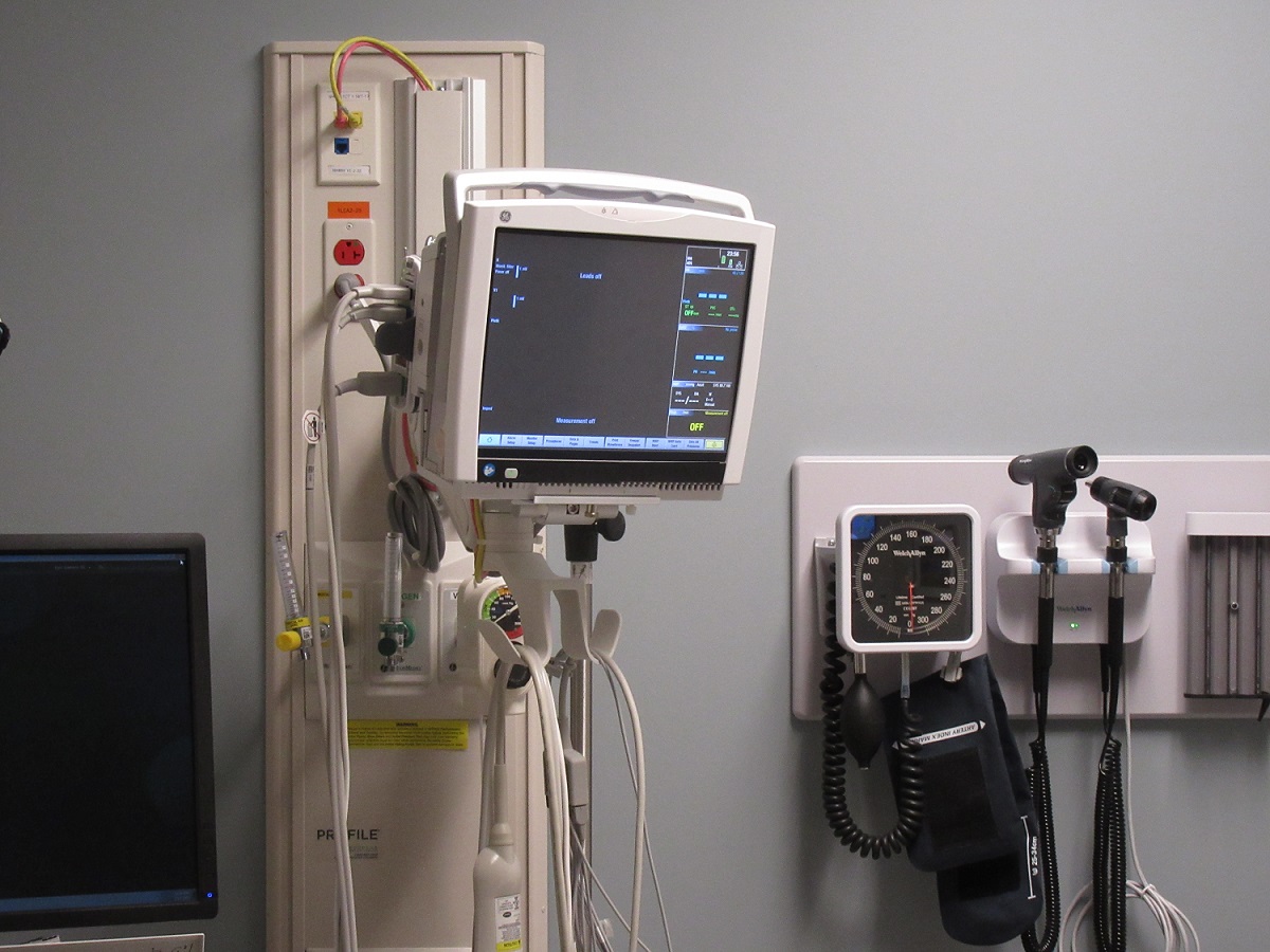 3 HOMICIDES IN ONE DAY, MAN MURDERED ON SOUTH TRYON STREET