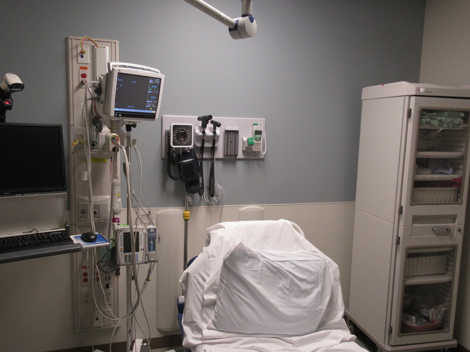 COVID-19 HOSPITALIZATIONS HITTING ALL TIME HIGHS IN NORTH CAROLINA