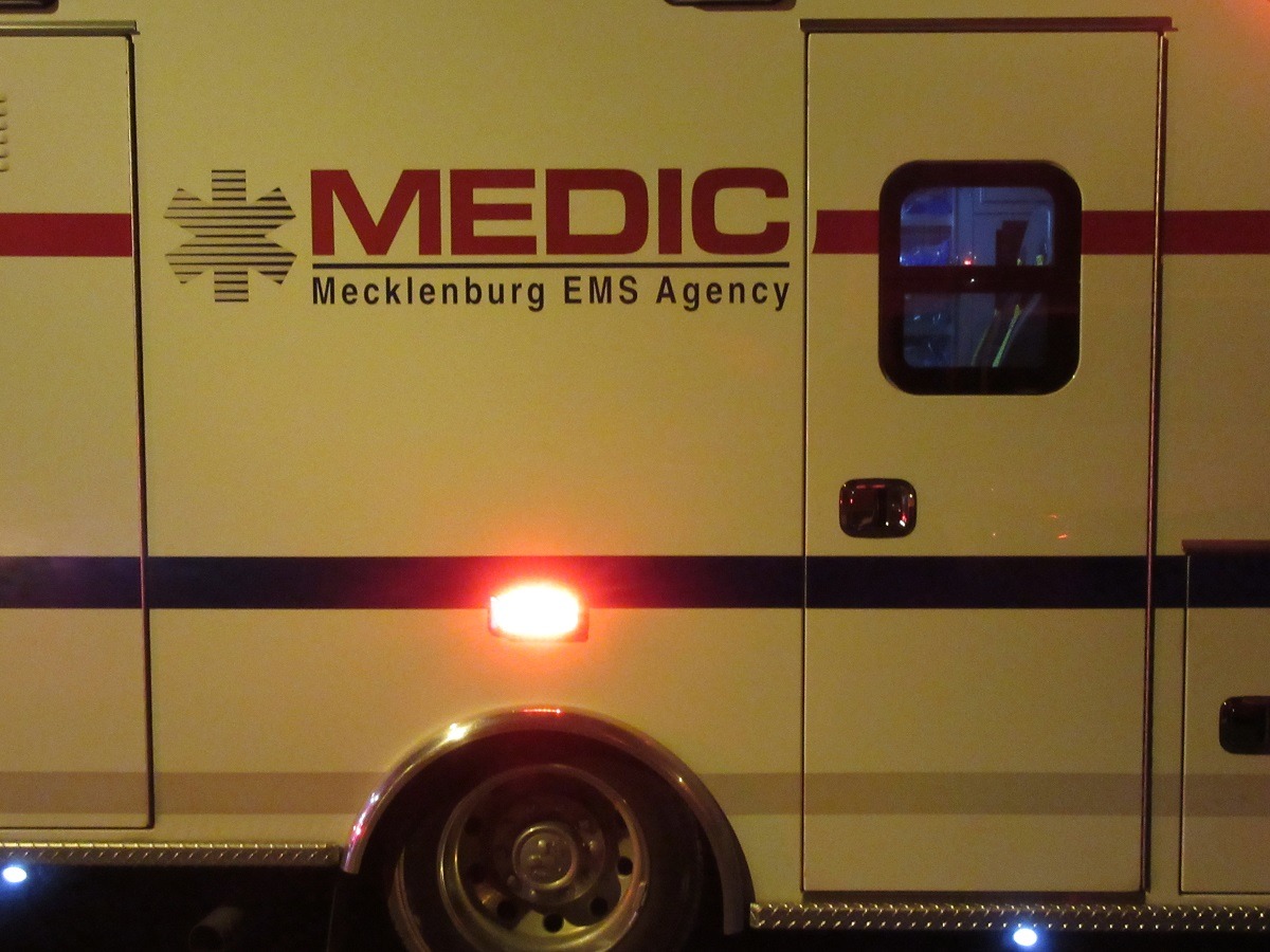 DOUBLE MURDER IN CHARLOTTE OVERNIGHT, ONE MAN KILLED AT TRAP BAR AND BILLIARDS