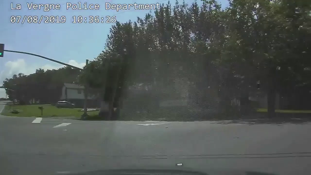 VIDEO: MAN OUT RUNS POLICE BULLETS ON FOOT DURING SHOOT OUT