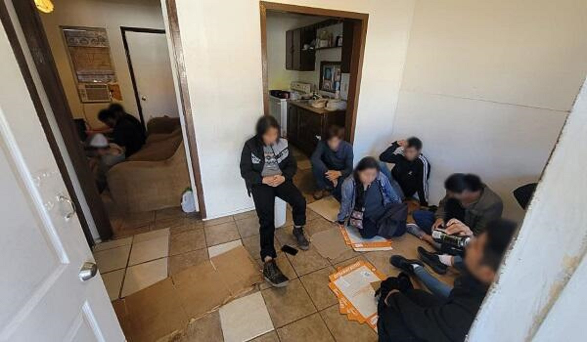 24 ARRESTED INSIDE RESIDENCE DURING ILLEGAL IMMIGRATION CRACK DOWN