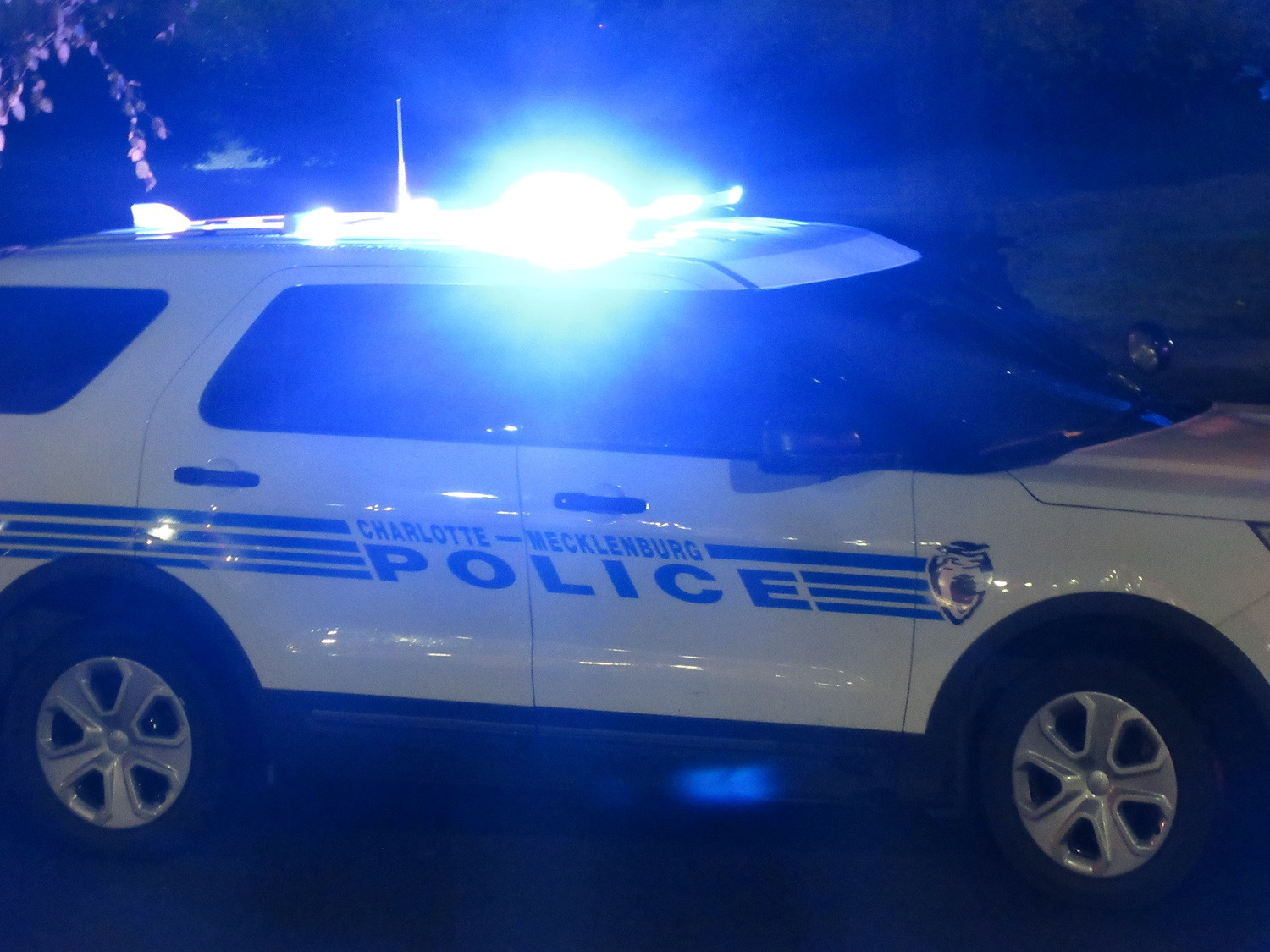 ONE MURDERED NEAR UPTOWN CHARLOTTE