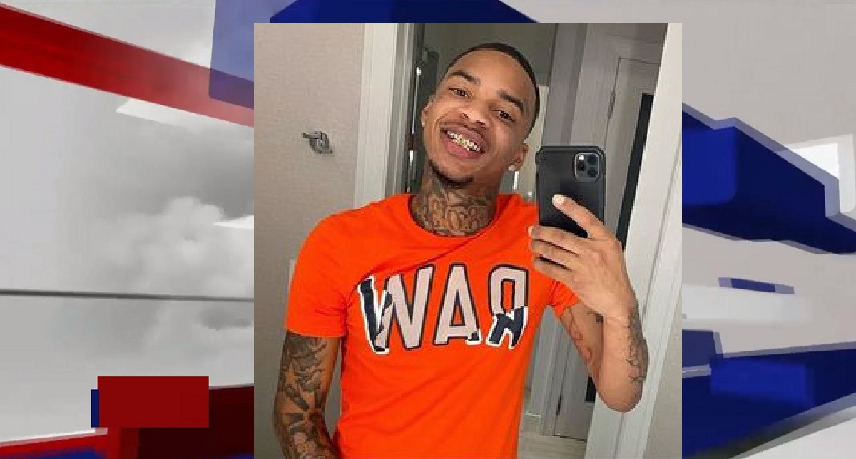 YOUNG MAN SHOT AND KILLED IN HOUSING NEIGHBORHOOD