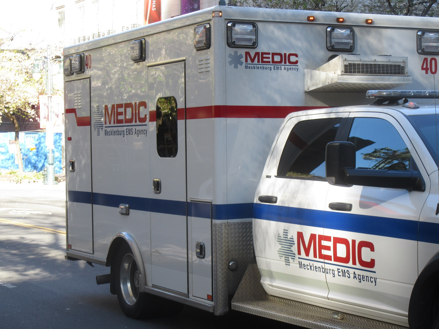 DOUBLE HOMICIDE NEAR EASTWAY DRIVE, MAN AND WOMAN KILLED