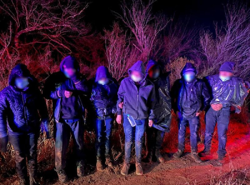 SEVERAL ARRESTED IN FREEZING TEMPERATURES BY BORDER PATROL AGENTS
