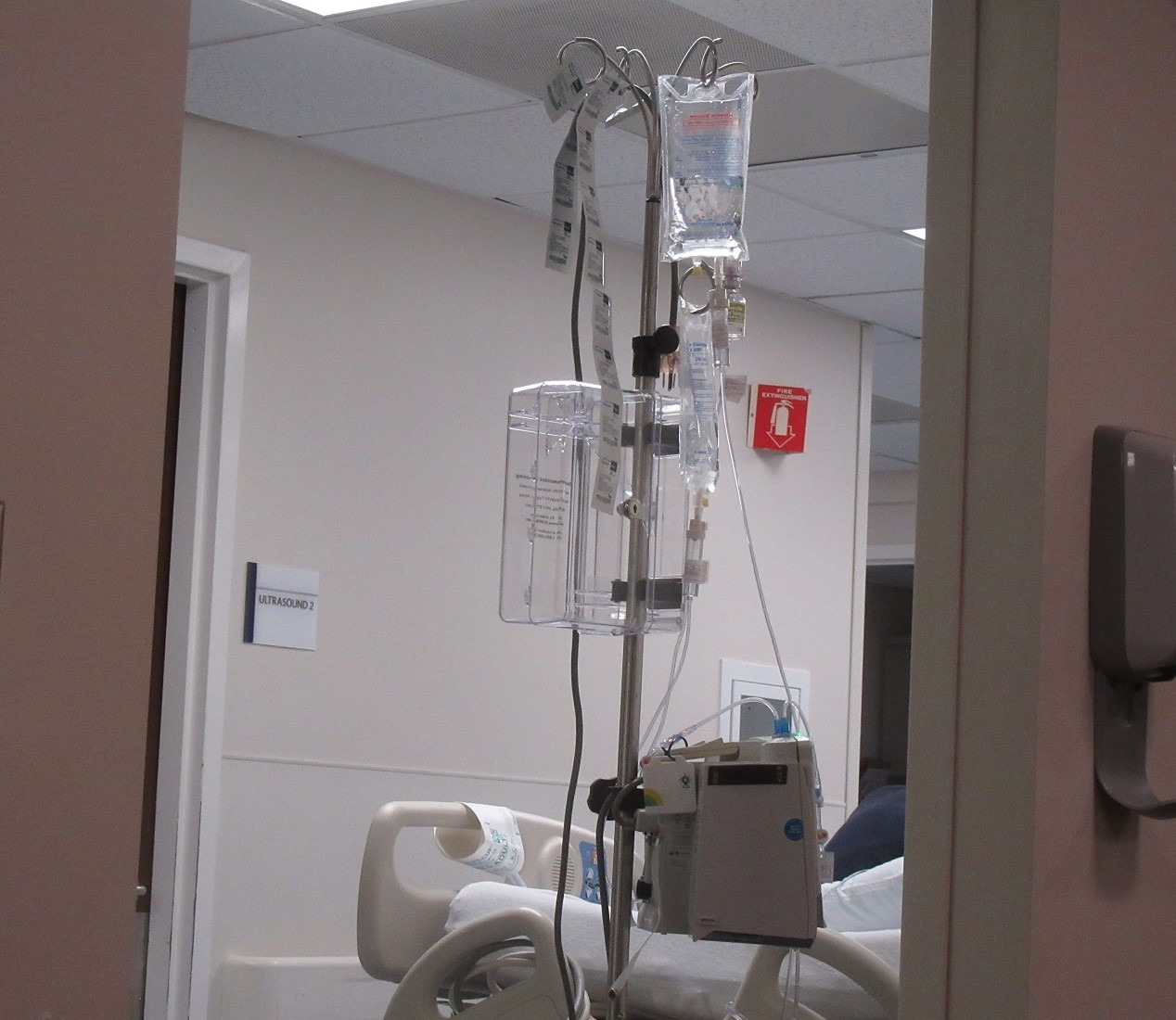 2 TEENAGE GIRLS SHOT AND KILLED ON CHRISTMAS EVE, 2 SHOT IN HEAD, SEVERAL SHOT