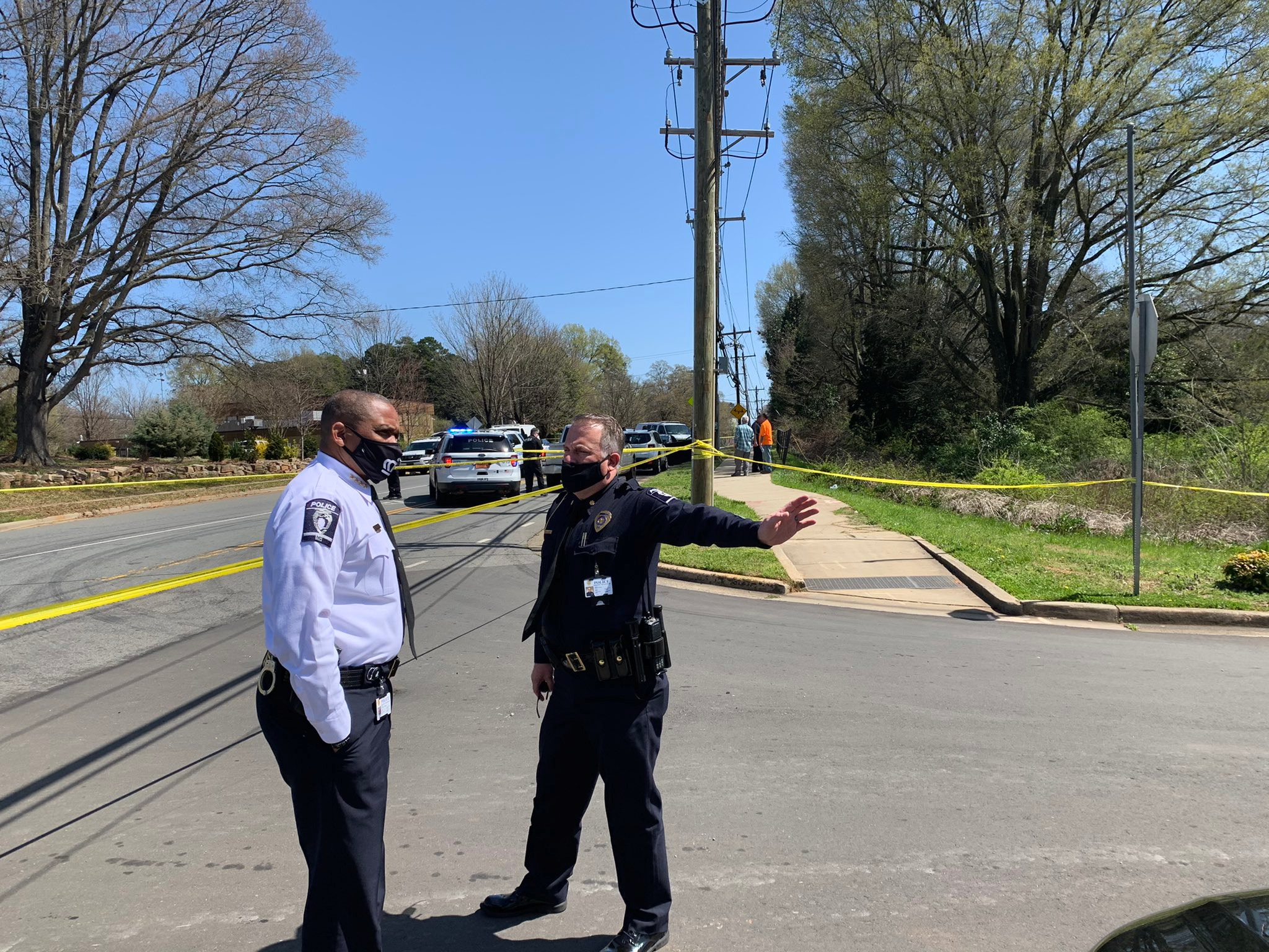 HOMICIDE IN WEST CHARLOTTE, ONE KILLED DURING SHOOTING