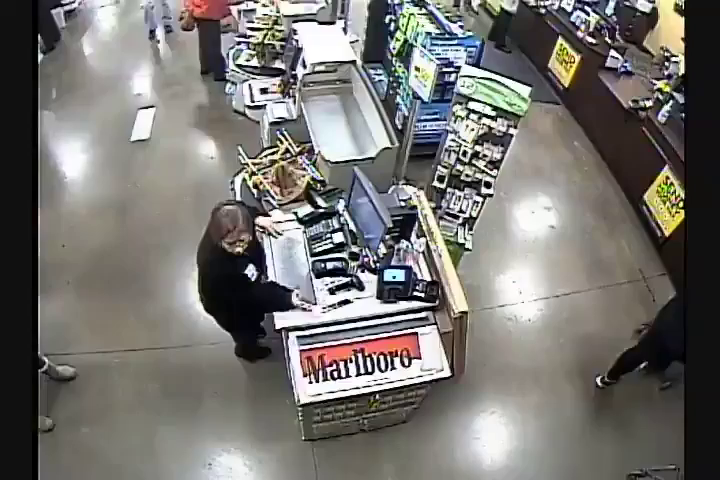 VIDEO: KROGER GROCERY STORE ROBBED, ELDERLY EMPLOYEE KNOCKED TO GROUND