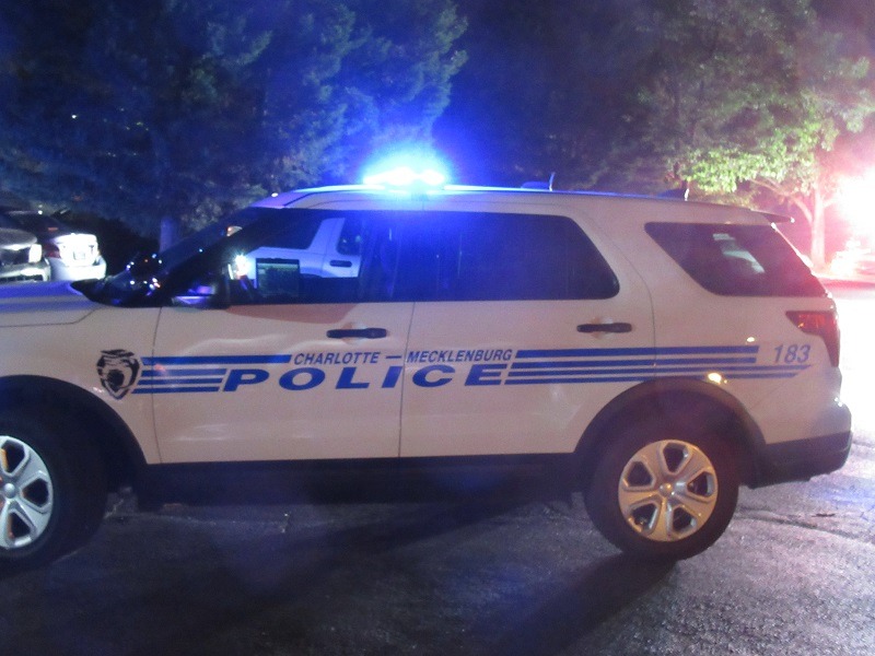 BREAKING: TEEN GIRL SHOT IN FEMORAL ARTERY DURING DRIVE BY SHOOTING