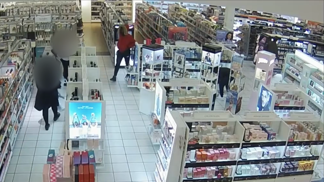 VIDEO: ULTA BEAUTY STORE ROBBED BY SEVERAL THIEVES, $21,000 IN PRODUCT STOLEN