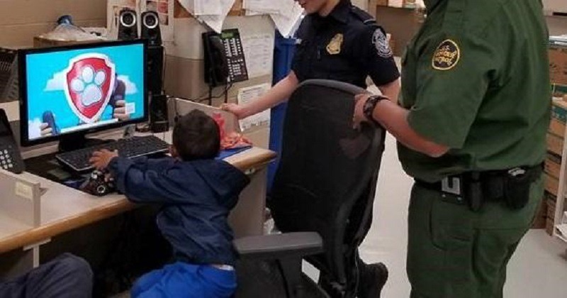 TEXAS KID RESCUED BY AUTHORITIES AFTER BEING ABANDONED BY IMMIGRATION SMUGGLERS