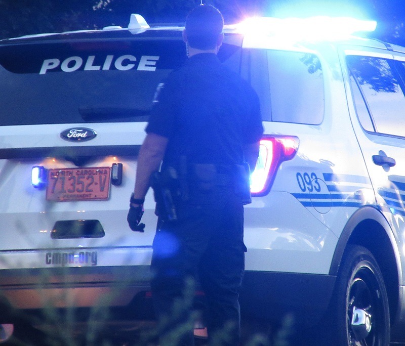 SHOOT OUT IN UPTOWN CHARLOTTE INVOLVING MULTIPLE PEOPLE