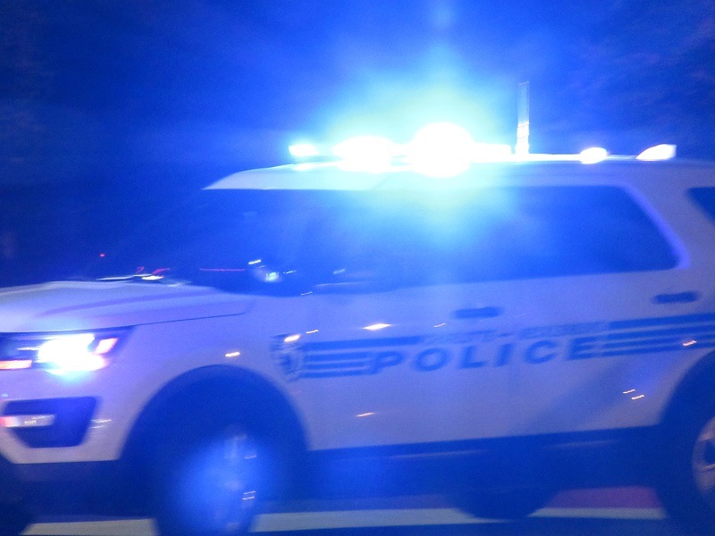 MAN KILLED IN CHARLOTTE APARTMENT COMPLEX PARKING LOT