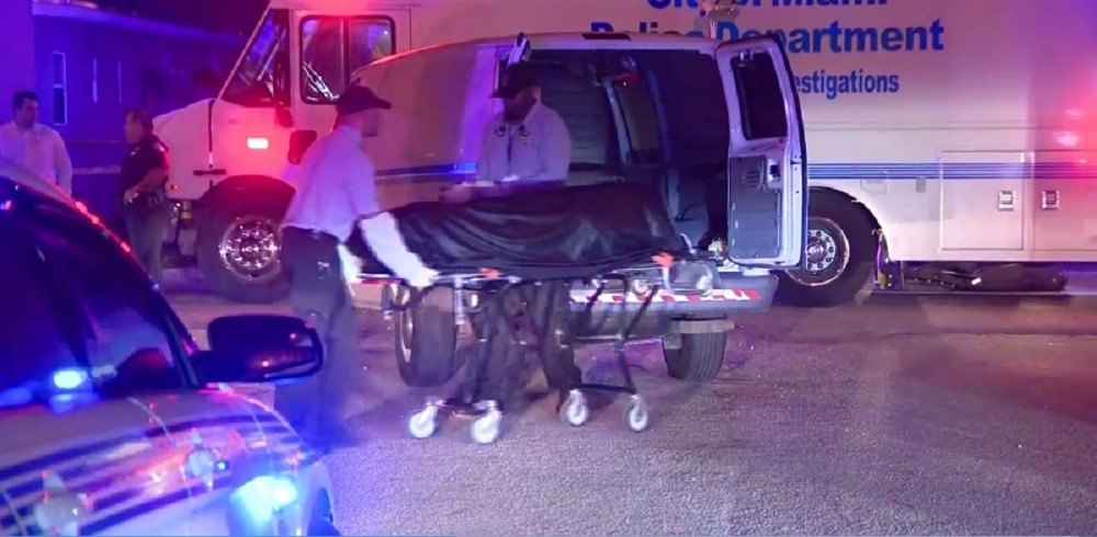 4 PEOPLE EJECTED FROM SPEEDING AUDI Q5 IN OVERNIGHT CRASH, 1 DEAD ON SCENE