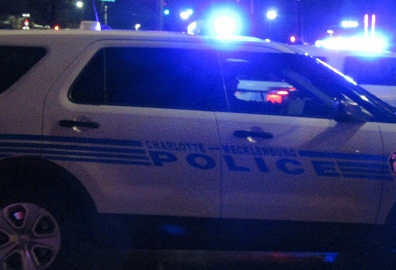 4 PEOPLE SHOT IN VIOLENT SHOOTING