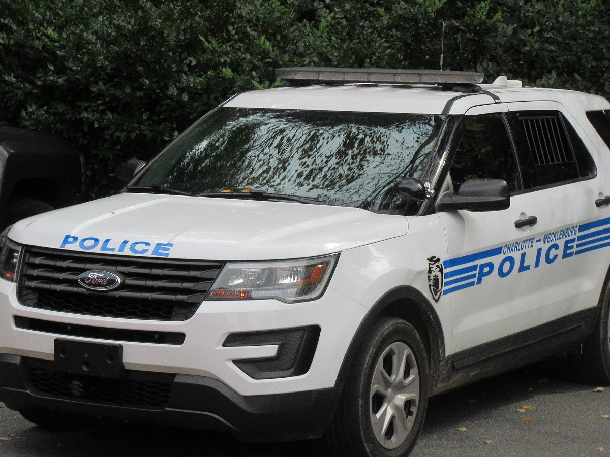 MAN SHOT IN UPTOWN CHARLOTTE WITHIN HEART OF BUSINESS DISTRICT