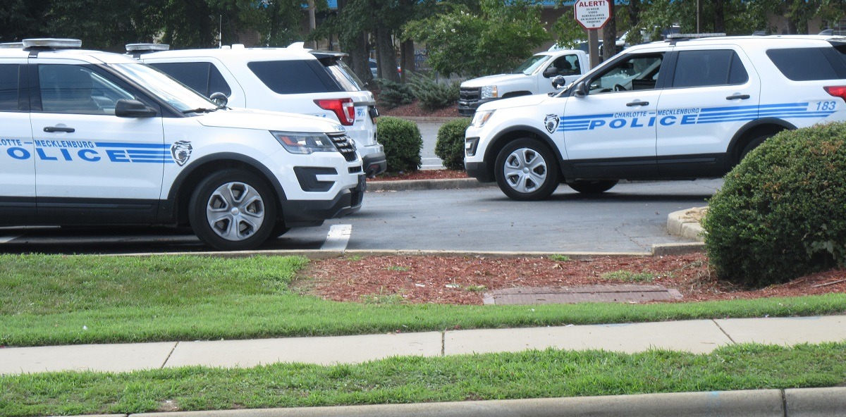 MAN KILLED IN SOUTH WEST CHARLOTTE