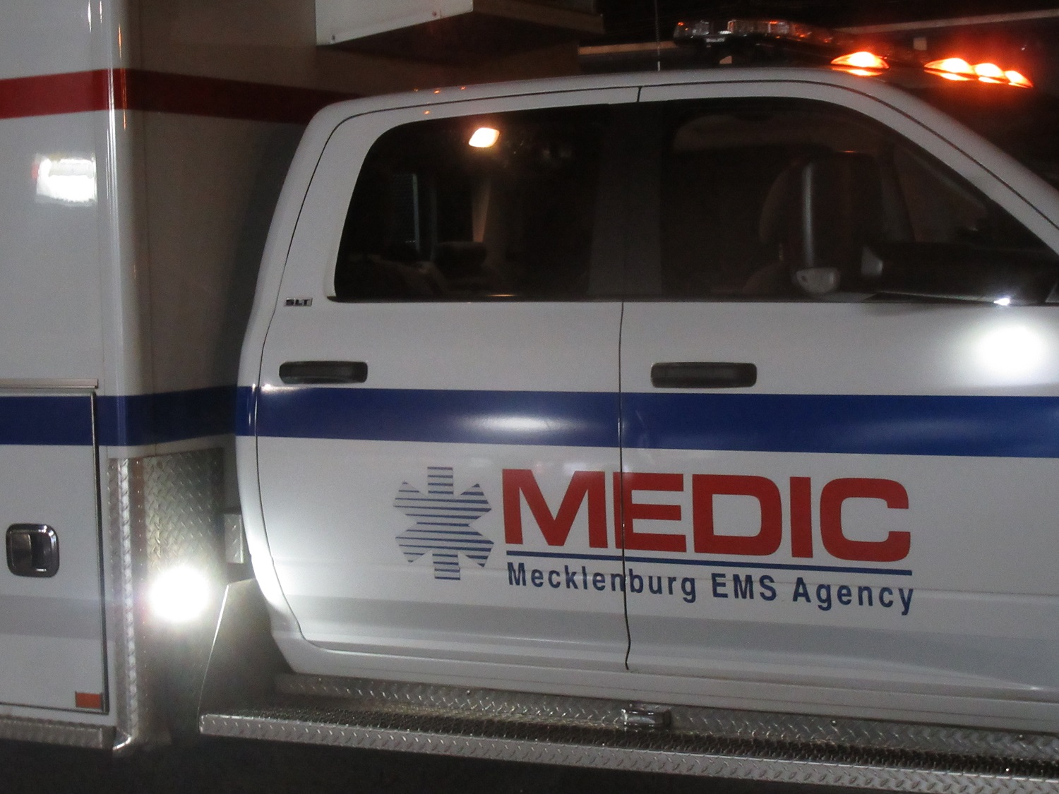 HOMICIDE: VICTIM KILLED IN SHOOTING