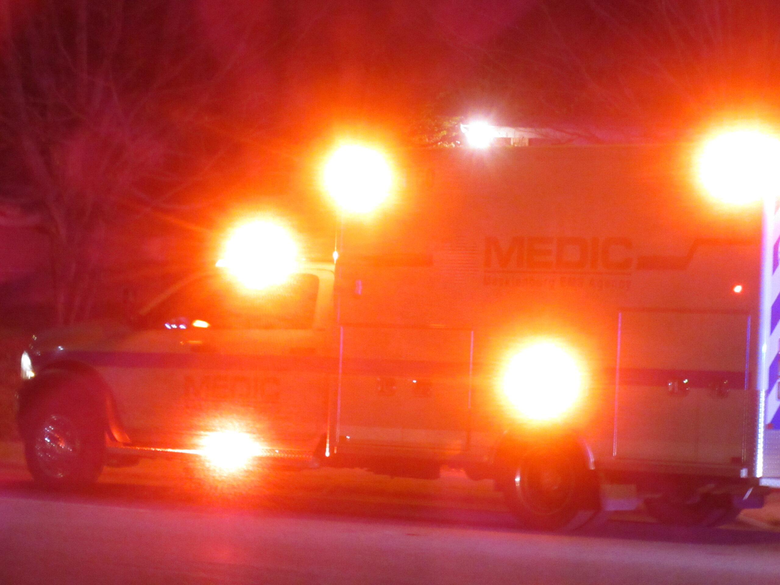 TRIPLE SHOOTING NEAR INDEPENDENCE BLVD, ONE STABBED