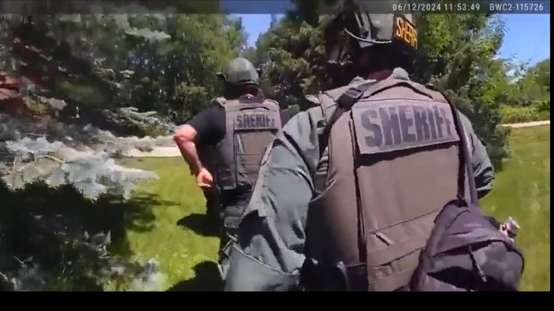 VIDEO: COP SHOT IN FACE DURING NO KNOCK RAID, 3 COPS SHOT TOTAL