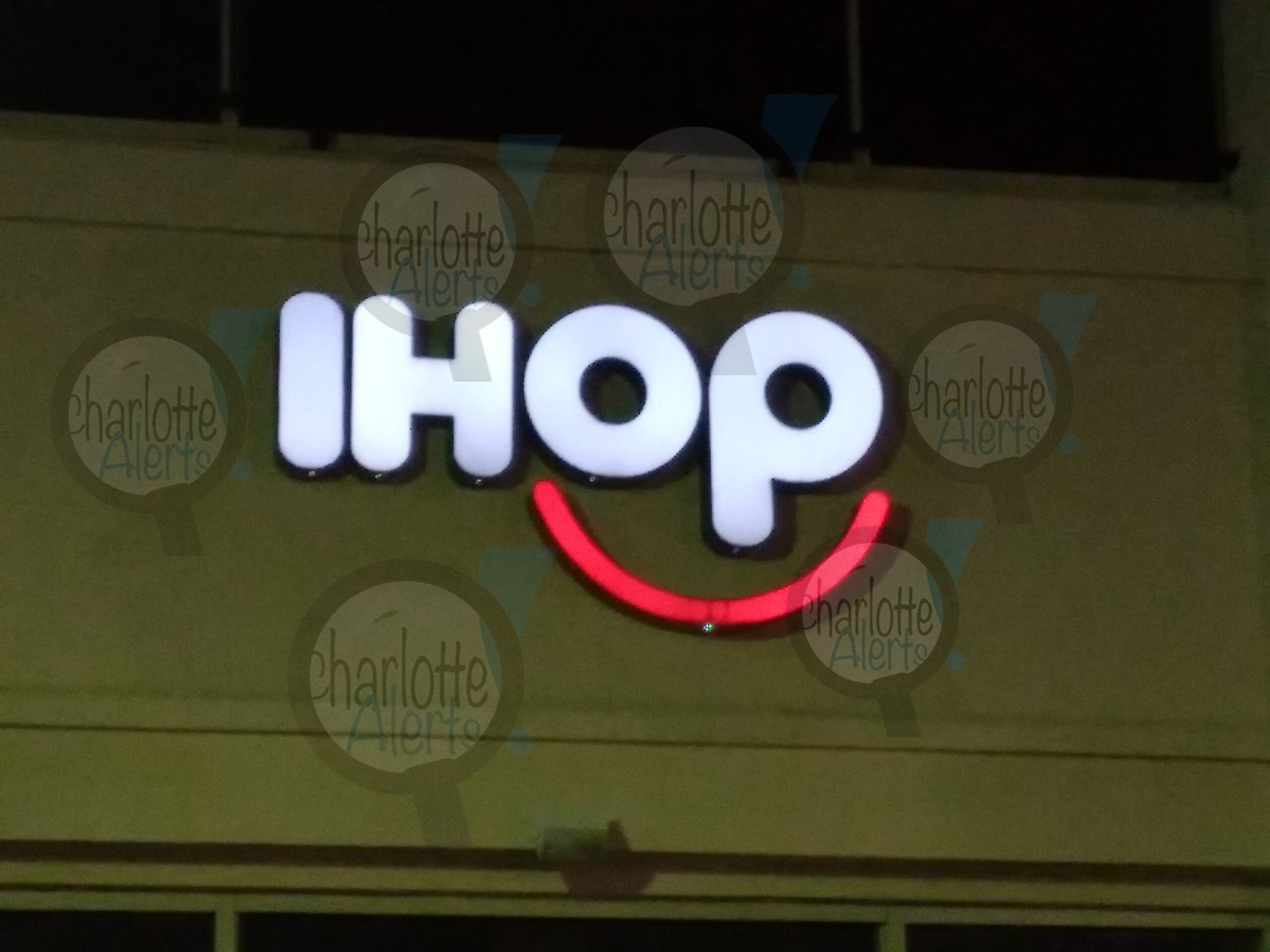 IHOP HAD CRAWLING INSECTS DURING FOOD INSPECTION, SCORES 86.50 B
