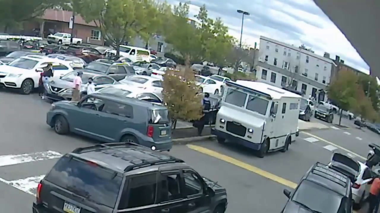 VIDEO: BRINKS ARMORED TRUCK ROBBED, SHOTS FIRED