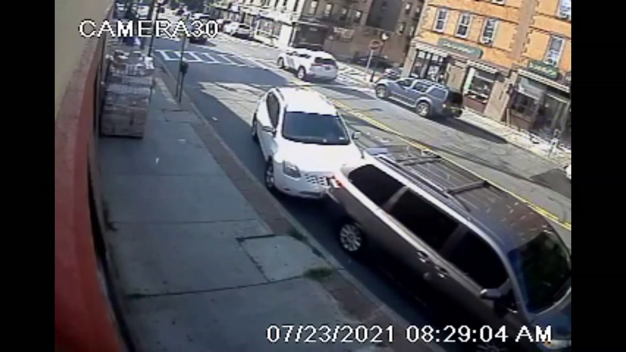 VIDEO: BABY HIT BY CAR WHILE IN MOTHER’S ARMS
