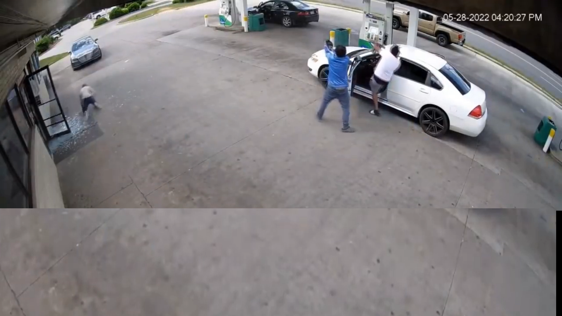 VIDEO: GAS STATION SHOOTING ON MEMORIAL DAY WEEKEND