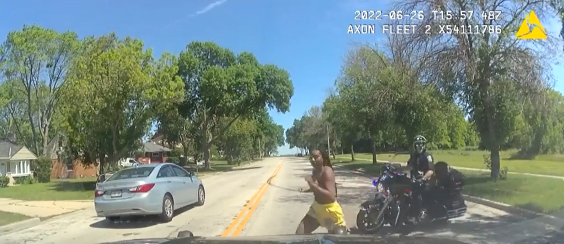 VIDEO: SUSPECTS GET AWAY FROM COPS DURING STOLEN CAR CHASE