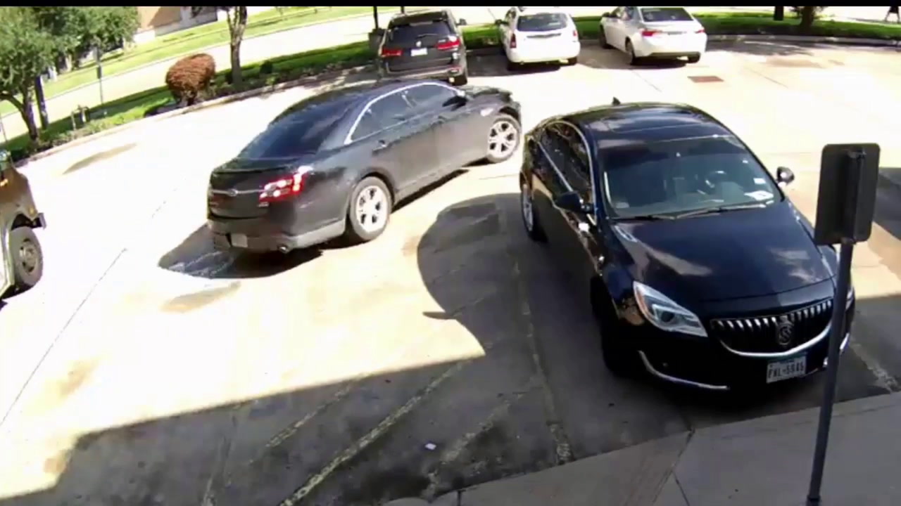 VIDEO: UPS DRIVER ROBBED BY 2 SUSPECTS