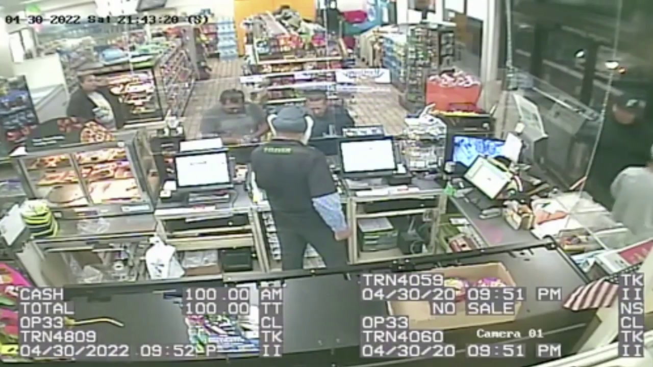 VIDEO: SHOOT-OUT AT 7 ELEVEN STORE