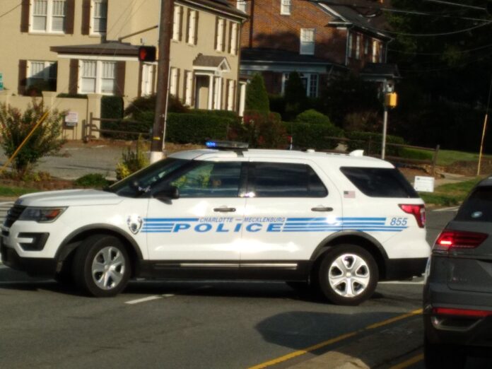 MURDER AT APARTMENTS IN DAYTIME SHOOTING