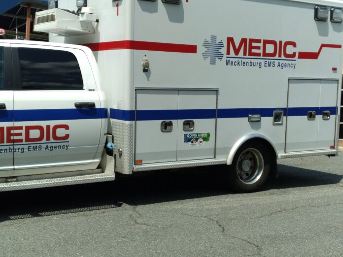 DEAD BODY FOUND ON I-77 IN CHARLOTTE