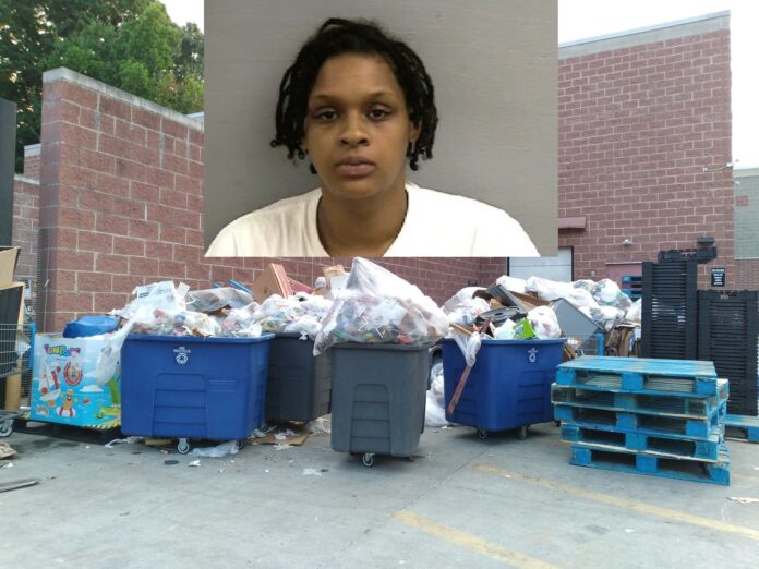 MOM ACCUSED OF THROWING HER 1 WEEK OLD BABY IN DUMPSTER