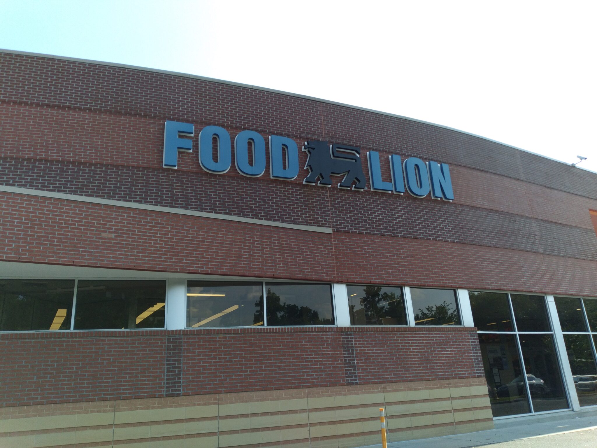 VICTIM MURDERED AT FOOD LION IN CHARLOTTE DURING SHOOTOUT | CHARLOTTE ...