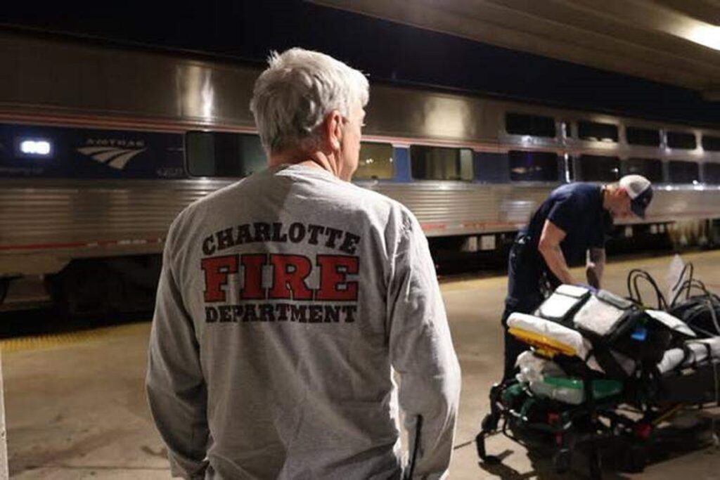 AMTRAK TRAIN ON FIRE SMOKE