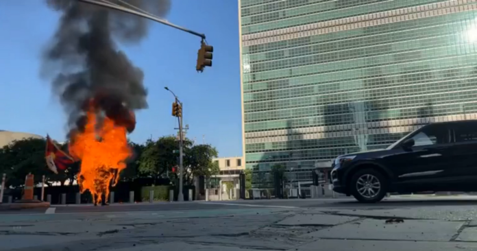VIDEO: MAN SETS HIMSELF ON FIRE IN FRONT OF UNITED NATIONS HEADQUARTERS IN NEW YORK