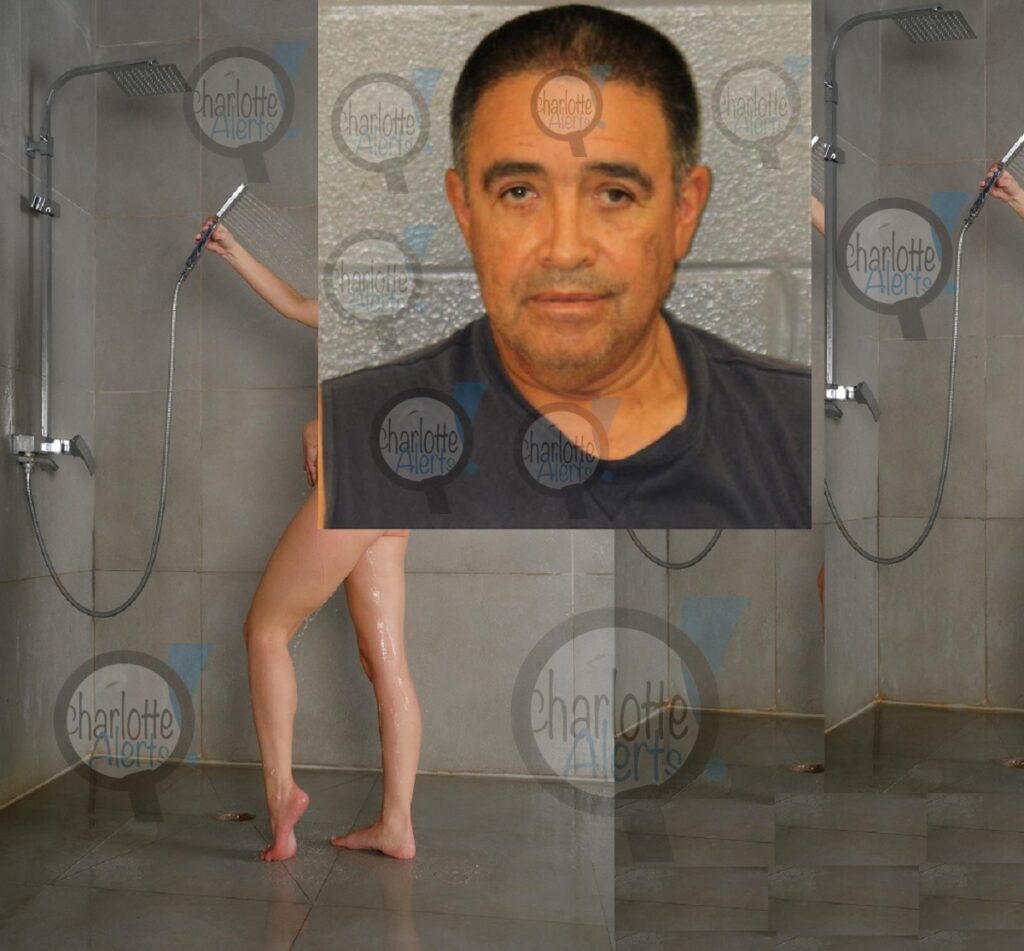 PEEPING TIME. VIDEO IN SHOWER. VOYEURISM