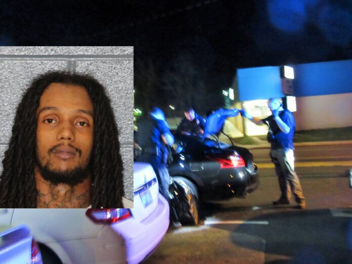DOUBLE MURDER AT APARTMENTS NEAR WEST BLVD. FATHER AMONG PEOPLE KILLED, A CHILD WAS RAN OVER BY VEHICLE