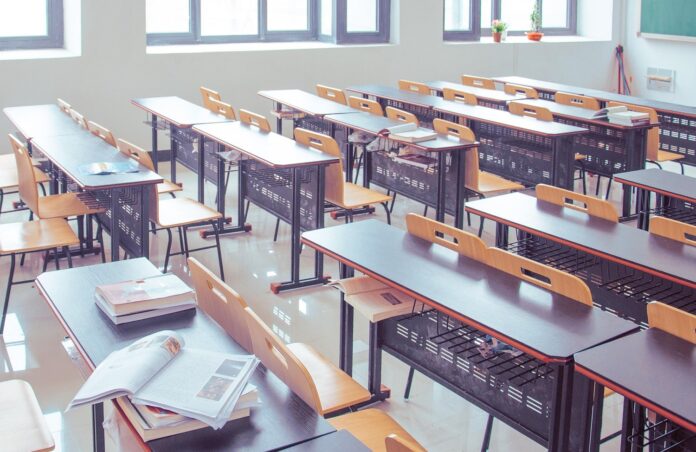 LIVINGSTONE COLLEGE STUDENT DIES ON CAMPUS DURING HOMECOMING WEEK, HAD CARDIAC ARREST EPISODE